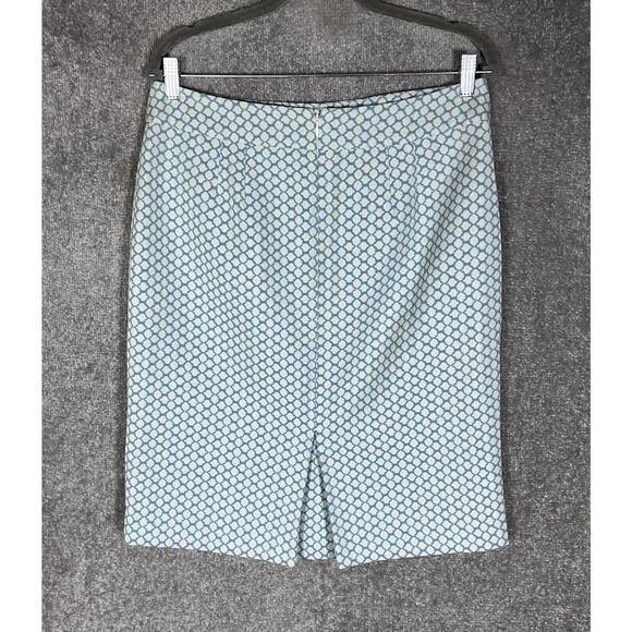 Ann Taylor Lined Front Vent Skirt Womens Size 10 Blue Geometric‎ Back Zip - Picture 2 of 8